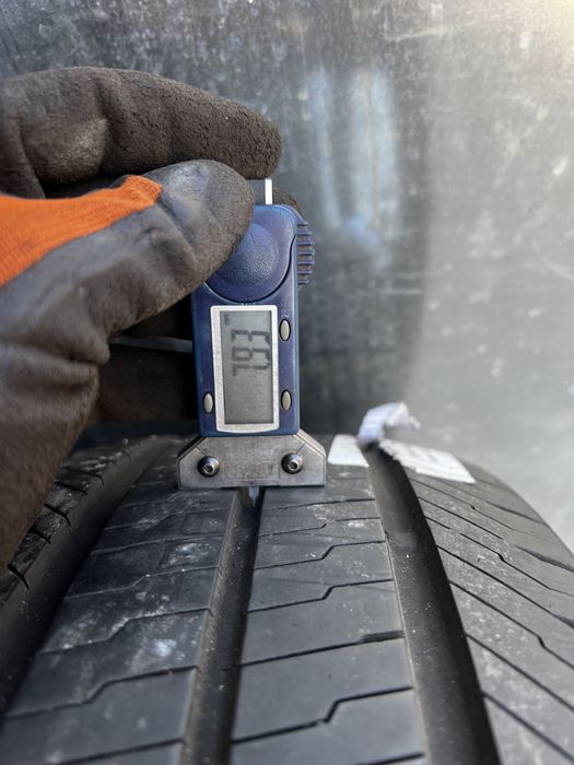 Dwie Opony Continental VanContactEco 215/60/17C