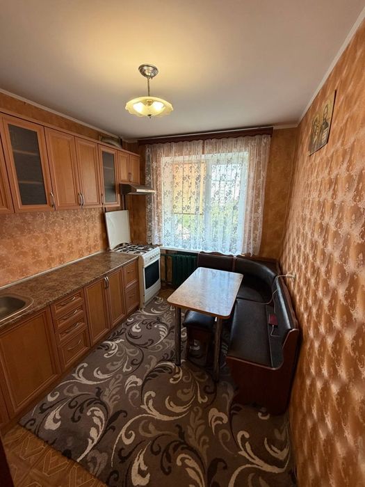 Новинка! 36 м2  Продаж 1 кім квартири+комора своя