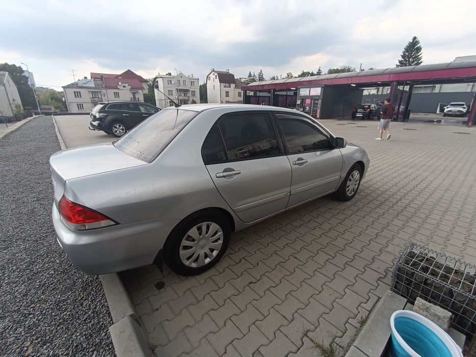 Продам mitsubishi lancer9