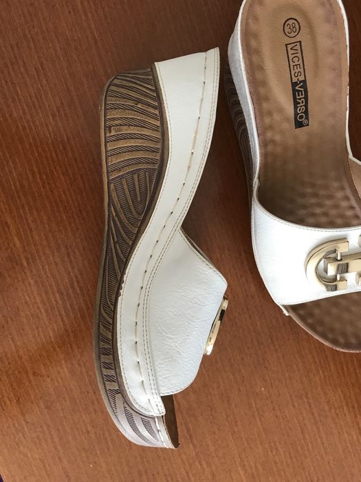 Nowe klapki rozmiar 38