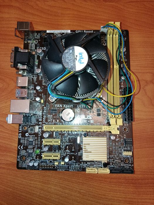 Материнська плата asus h81 m-e