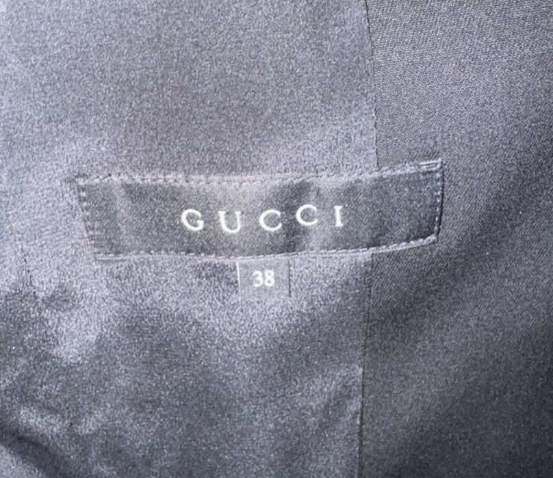 Продам женский пиджак Gucci