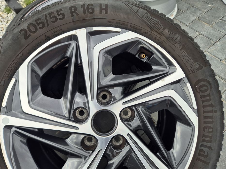 Felga aluminiowa Hyundai i30 III 52910-G4600 6.5J 16 Et50