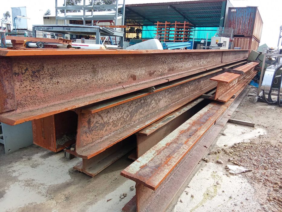 Vigas de Ferro I 400 x 300 de 11 mts aproxi. (preços na descrição)