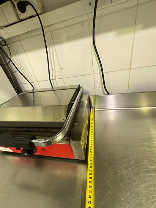 Гриль контактний GoodFood ECG11EA Panini RED