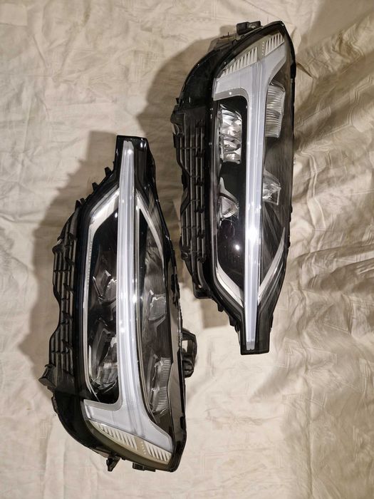 Volvo XC60 LED FULL  Lewy Prawy