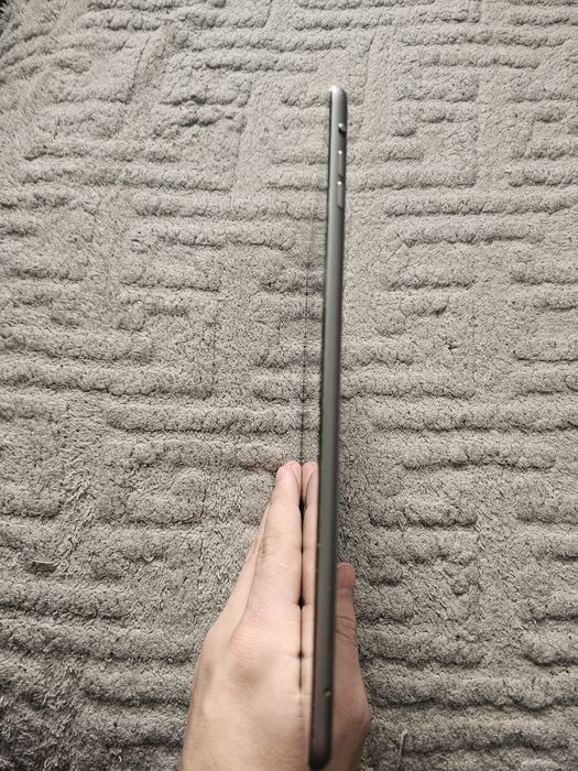 Айпад 1 еир айпад