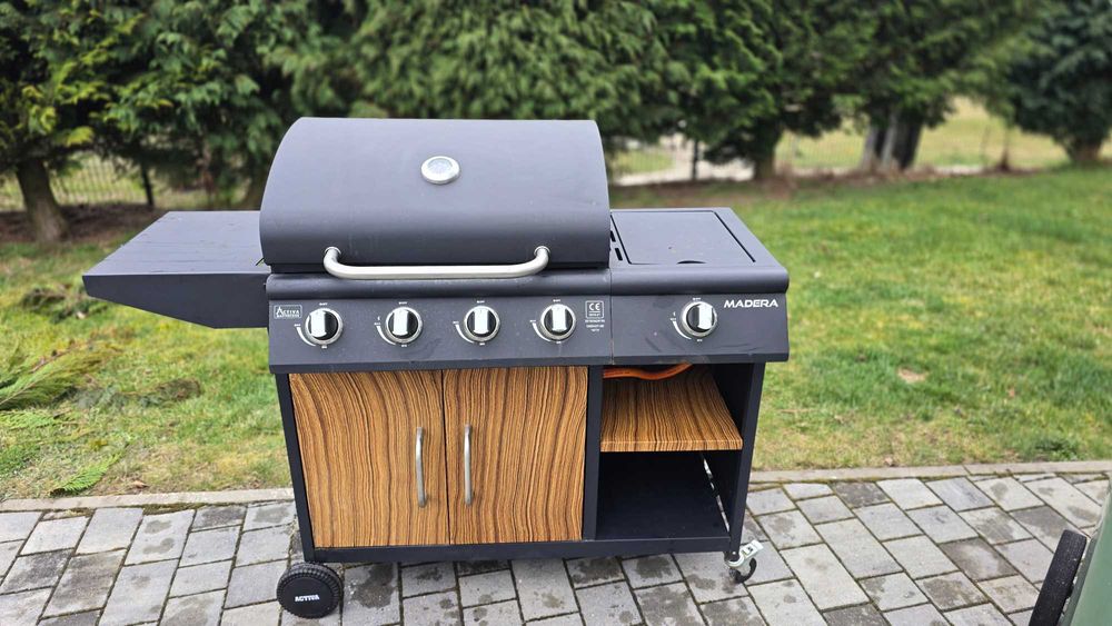 Grill Gazowy Activia