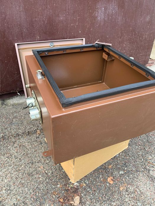 Ящик для счетчика уличной установки