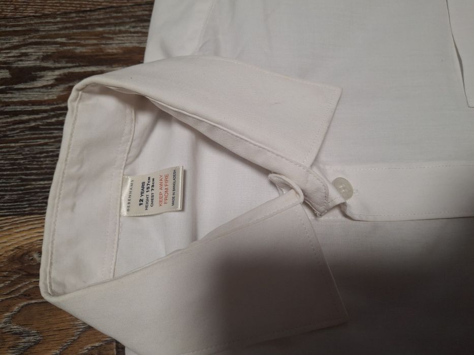 Белая рубашка с коротким рукавом для мальчика 12 лет