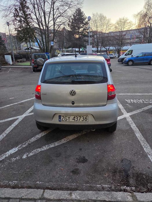Syndyk sprzeda Volkswagen Fox 1.2 2010r.