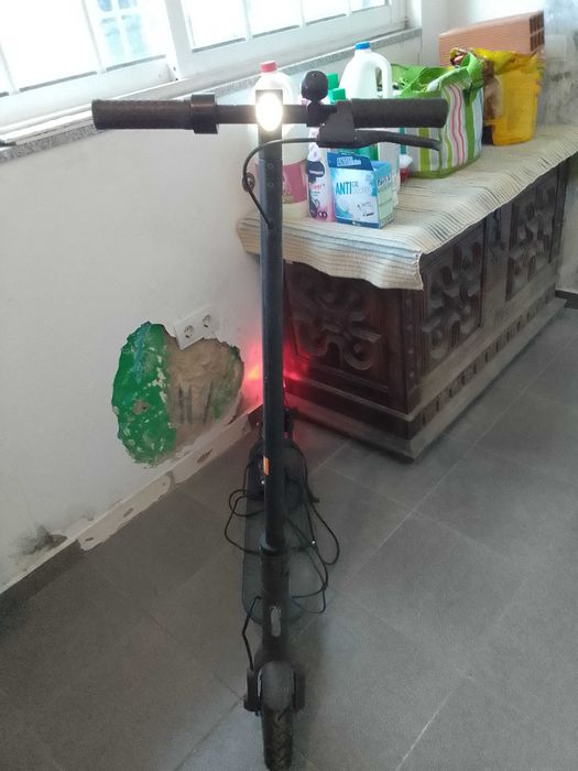 Trotinete elétrica Xiaomi em excelente estado