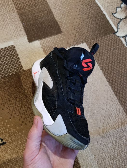 Продам кросовки Jordan