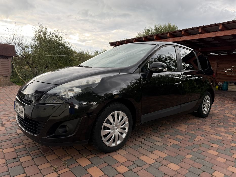 Renault Grand Scenic 3 1.9 dci 2010 рік 7 місць