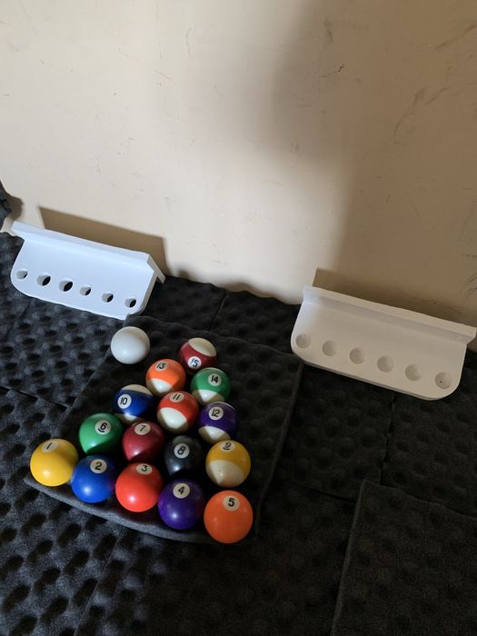 Conjunto completo de bolas de Bilhar / Snooker + Suporte para tacos