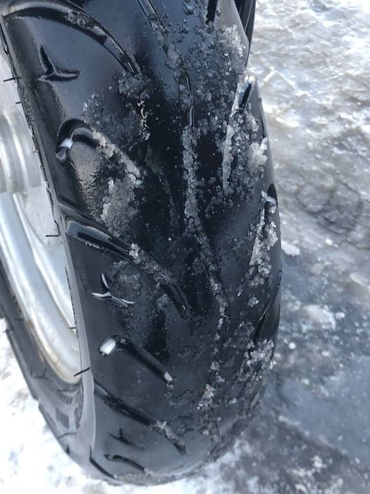 Yamaha Jog SA 36J брався з контейнера хороший стан