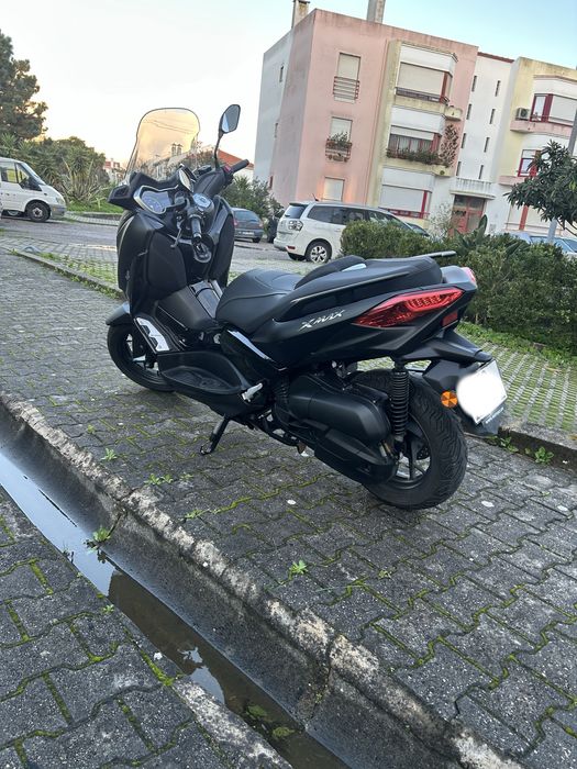 X-MAX 125 IRON MAX // estado Irrepriensivel (ver descriçao)