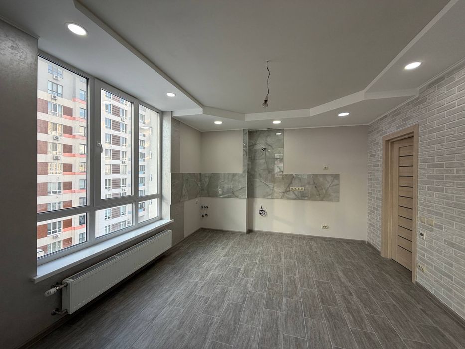 Продаж 2-х кімнатної квартири з ремонтом