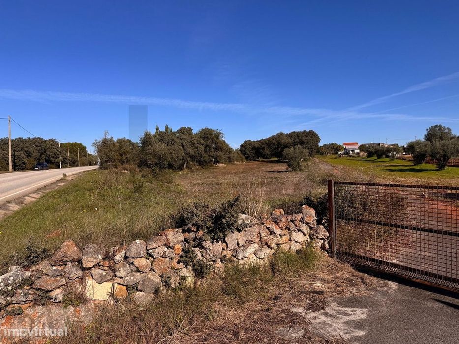 Oportunidade: dois Terrenos rústicos com 2920m2 e 3480m2, em Parceiros