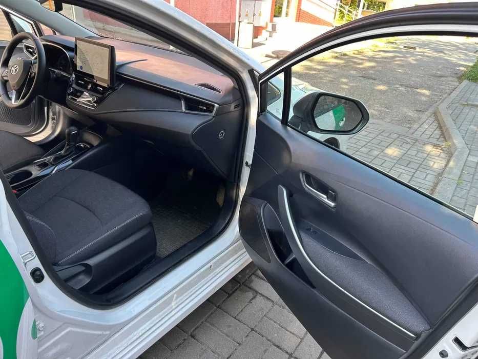 Toyota Corolla na TAXI od 600 zł/tydz | BOLT  | Nasi kierowcy są BETER!