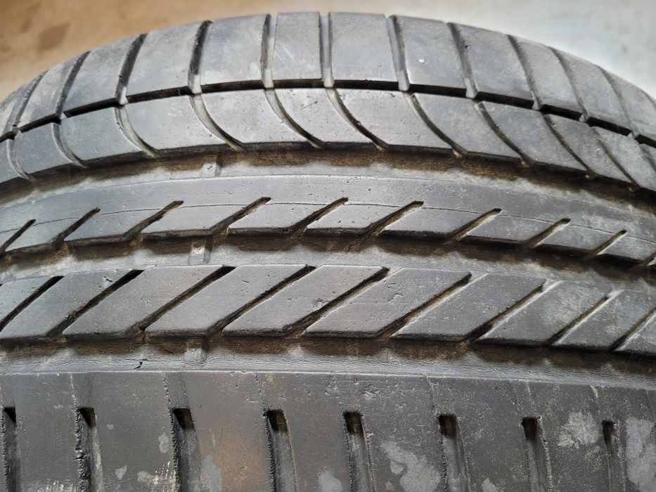 Opona Good Year 225/45 17