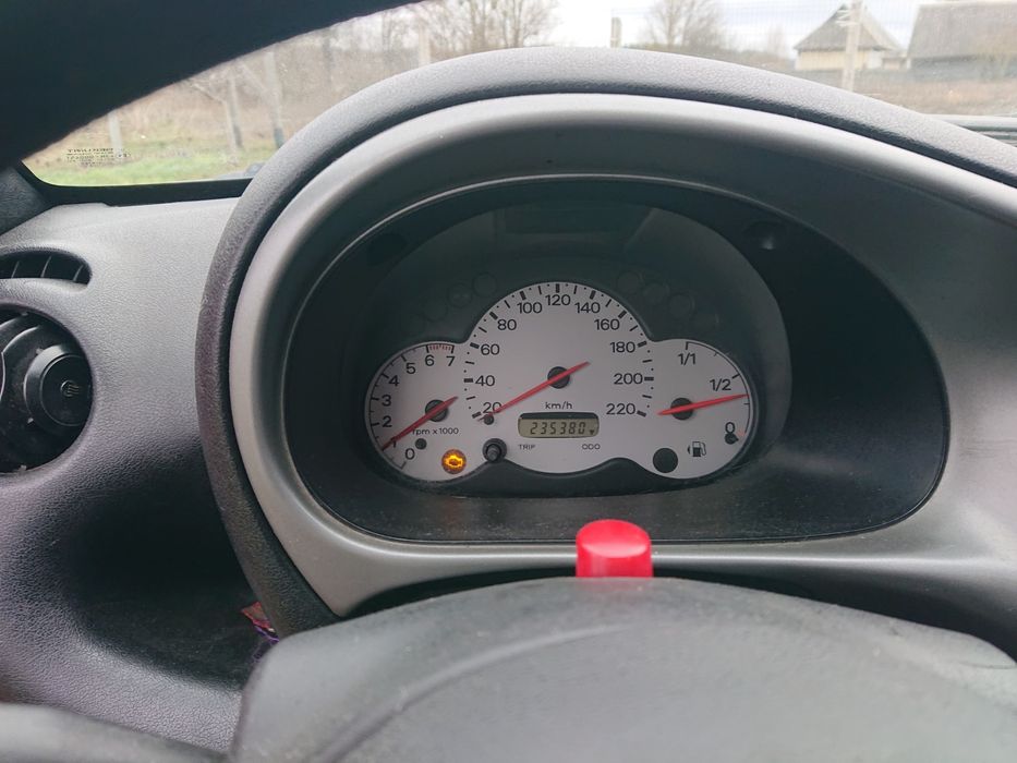 Атомобіль Ford...