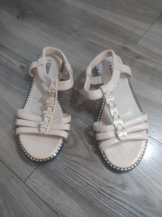Sandały buty letnie 39