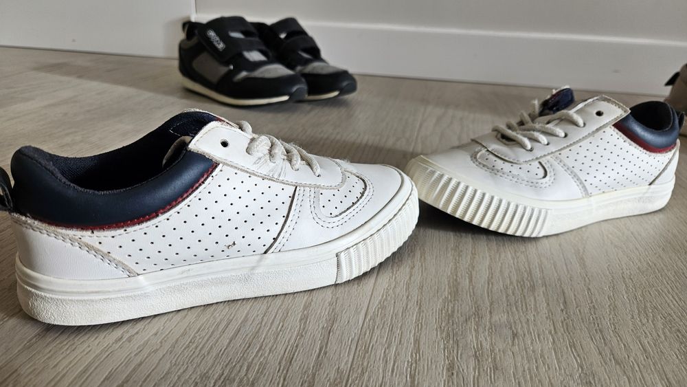 Buty 30,32,33 białe, czarne, tenisówki , pełne, kroksy , kapcie wysyłk