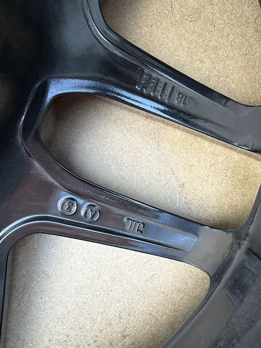 Диски колеса чорні глянцеві Мерседес Mercedes 19 R19 5 112 GLC A2534011800 X253 / C253 / BR253 Vito W447 V class