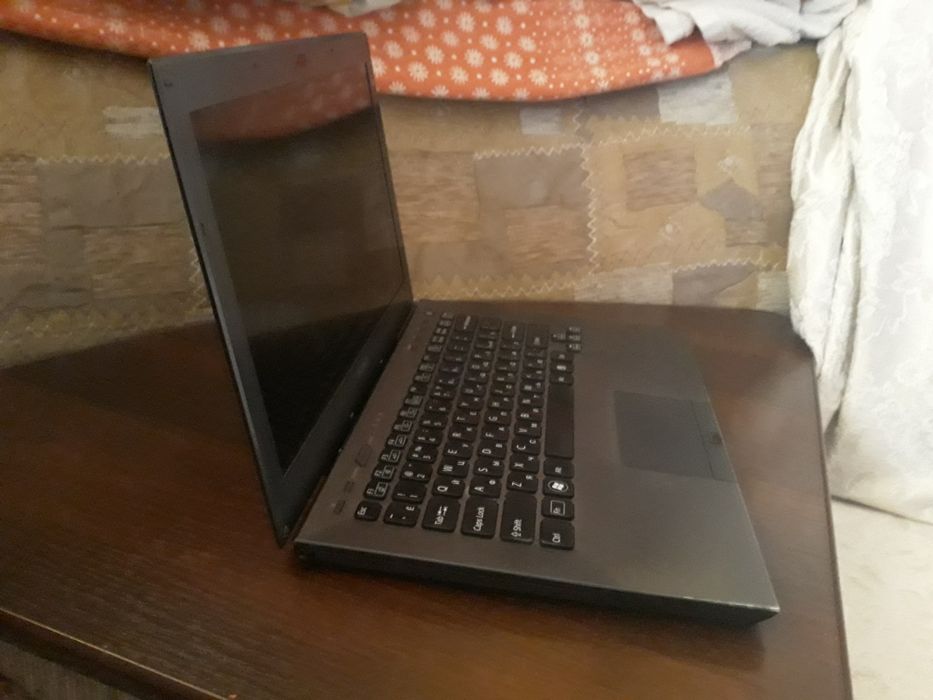 Soni Vaio  ноутбук 13.3 ,D