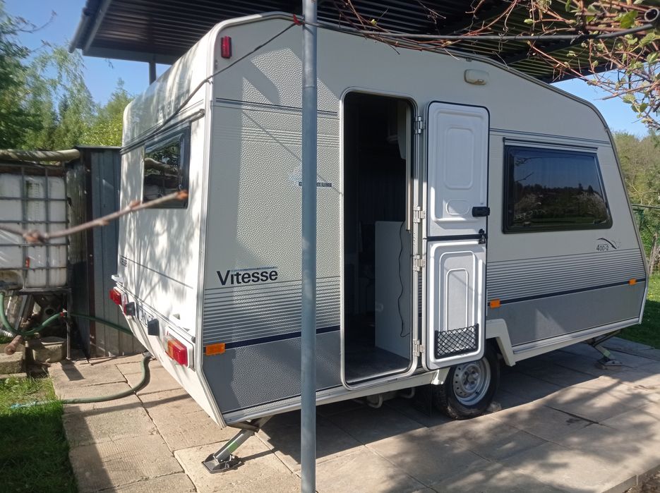 Przyczepa kempingowa beyerlamd 400 super stan