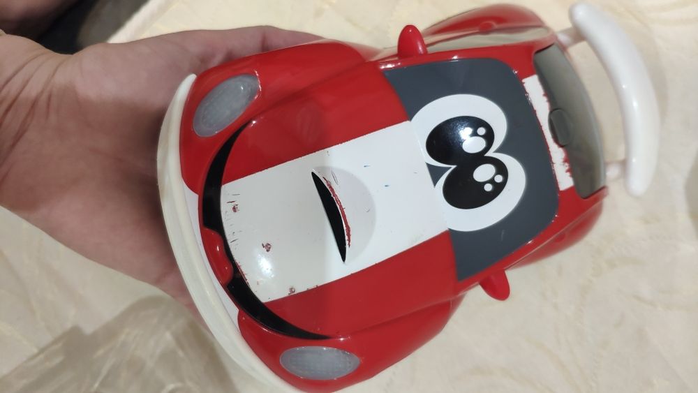 Машинка Chicco чікко на пульті керування