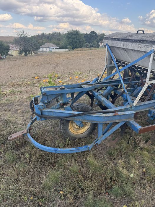 Продам стерніву сівалку