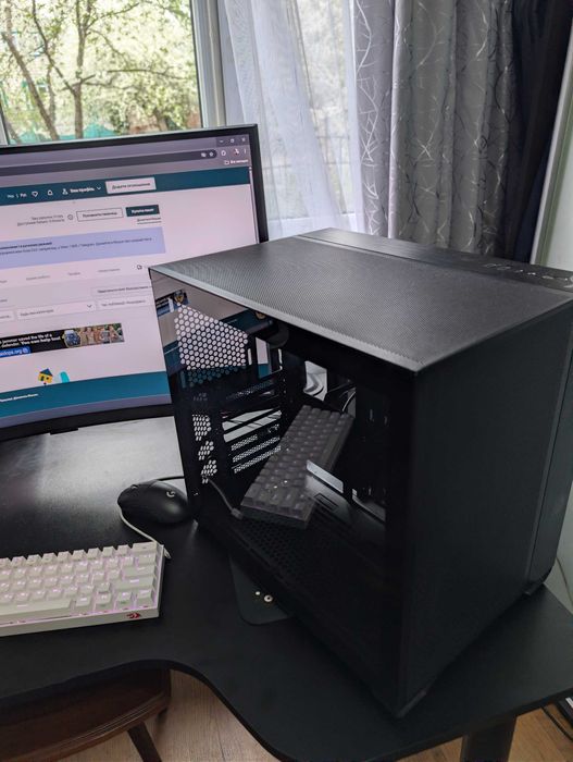 Lian Li PC-O11 Dynamic Air Mini Black