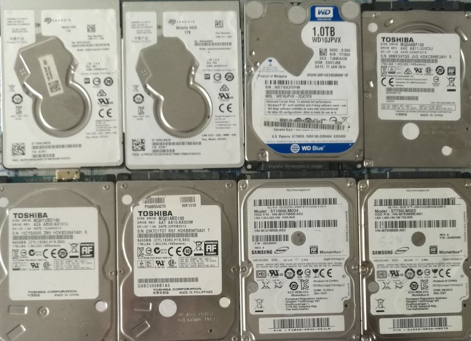 Disco SATA de 1 TB 2,5 polegadas457409738561955841