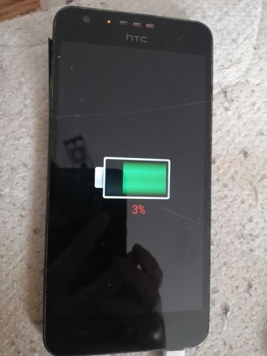 Telefon HTC desire 820