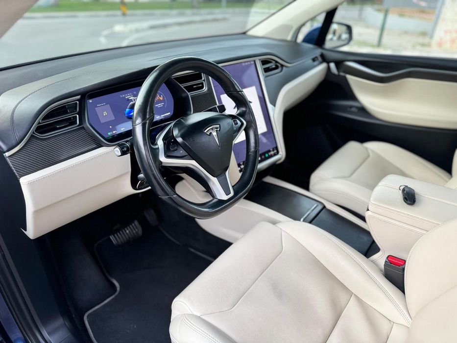 Tesla model X 100D