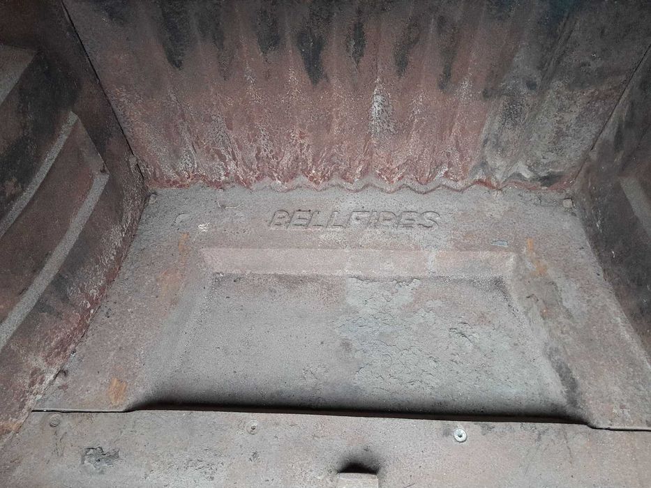 Kominek żeliwny  Bellfires