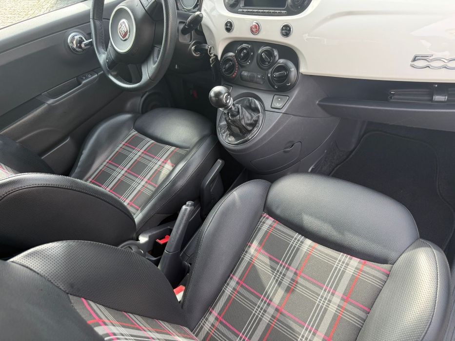 FIAT 500  Ano 2011