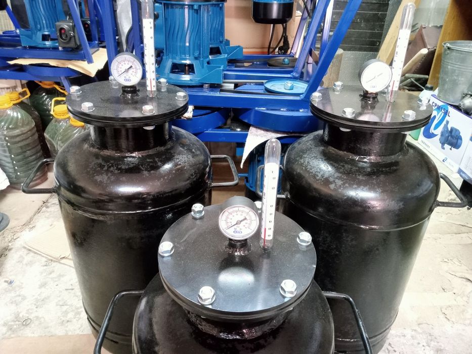 Корморізки автоклави бурякорізки-кукурудзолущілки з газових балонів