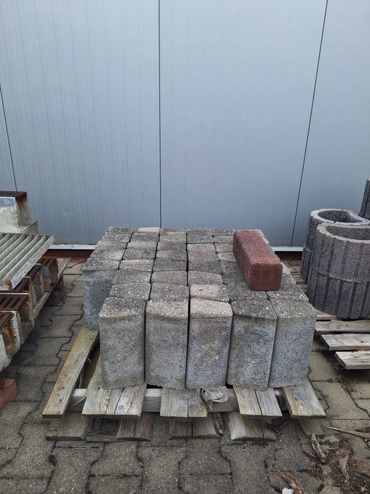 Wysprzedaż palisad różne rodzaje