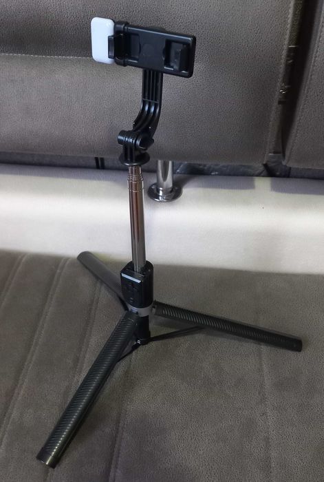 велика Bluetooth селфі палиця, селфі штатив + світло