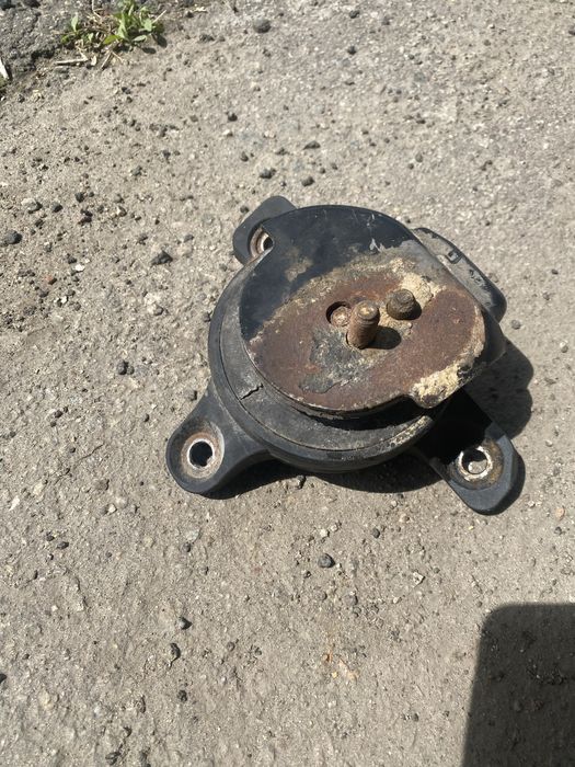 Подушка двигателя Subaru Tribeca