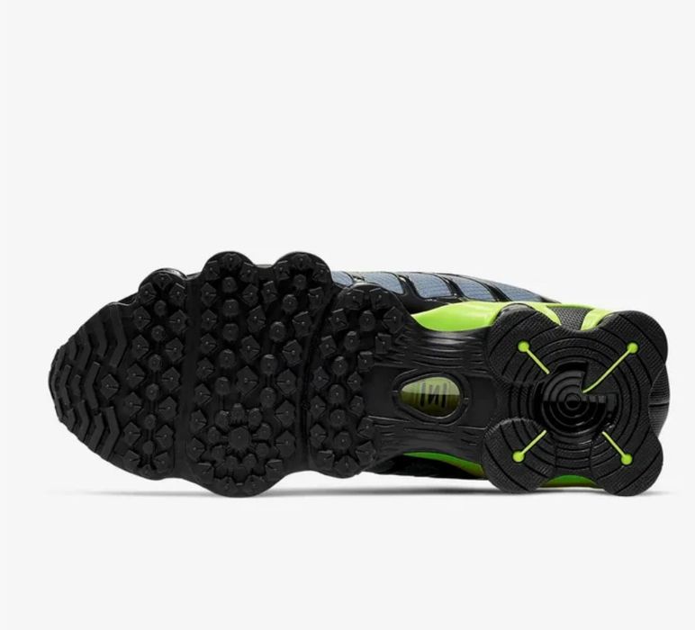 Кроссовки Nike Shox