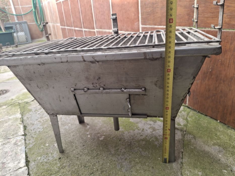 Assador 4 milimetros de espessura e grelha em inox