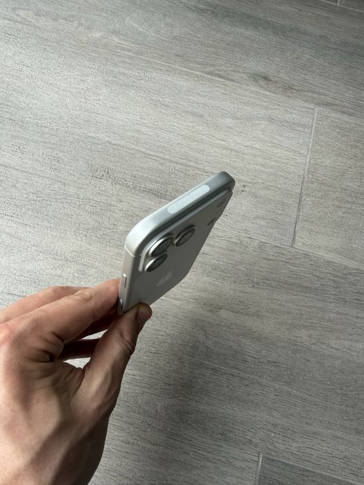 Apple iPhone 17 Pro 256gb Silver e-SIM