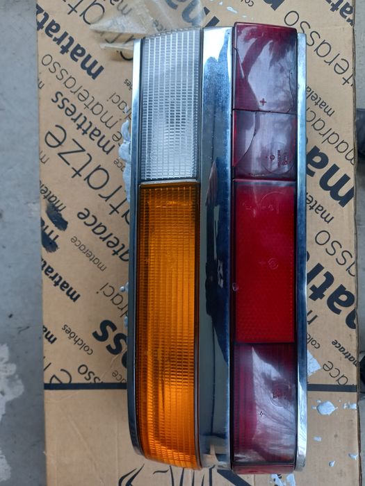 Lampa lewa tył Bmw seria 5 e28