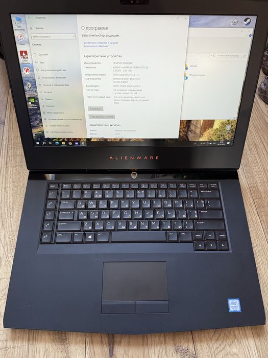 Dell Alienware ноутбук