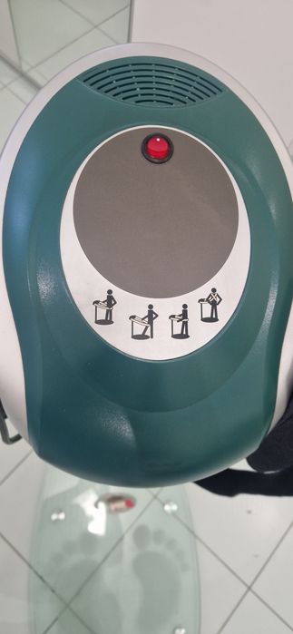 Вібромасажер HouseFit