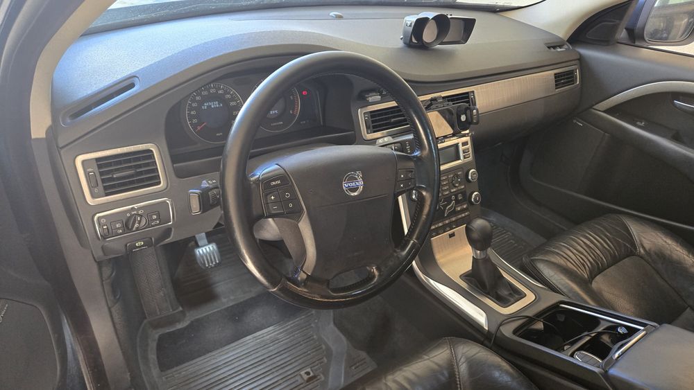 Volvo XC 70 — fotografia 8